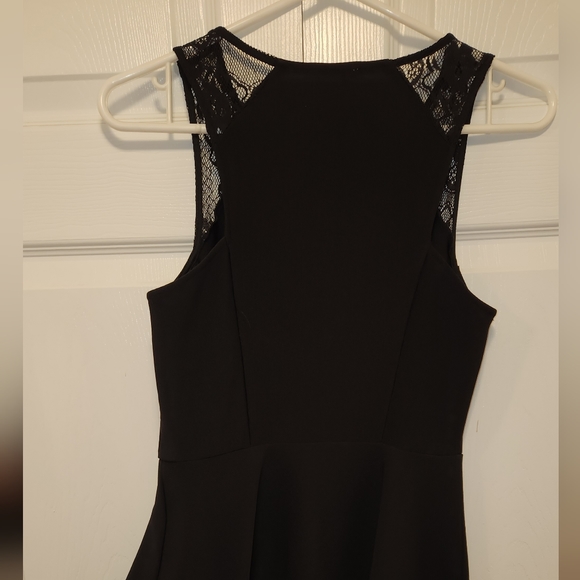 Adorable Little Black Dress - Picture 6 of 7